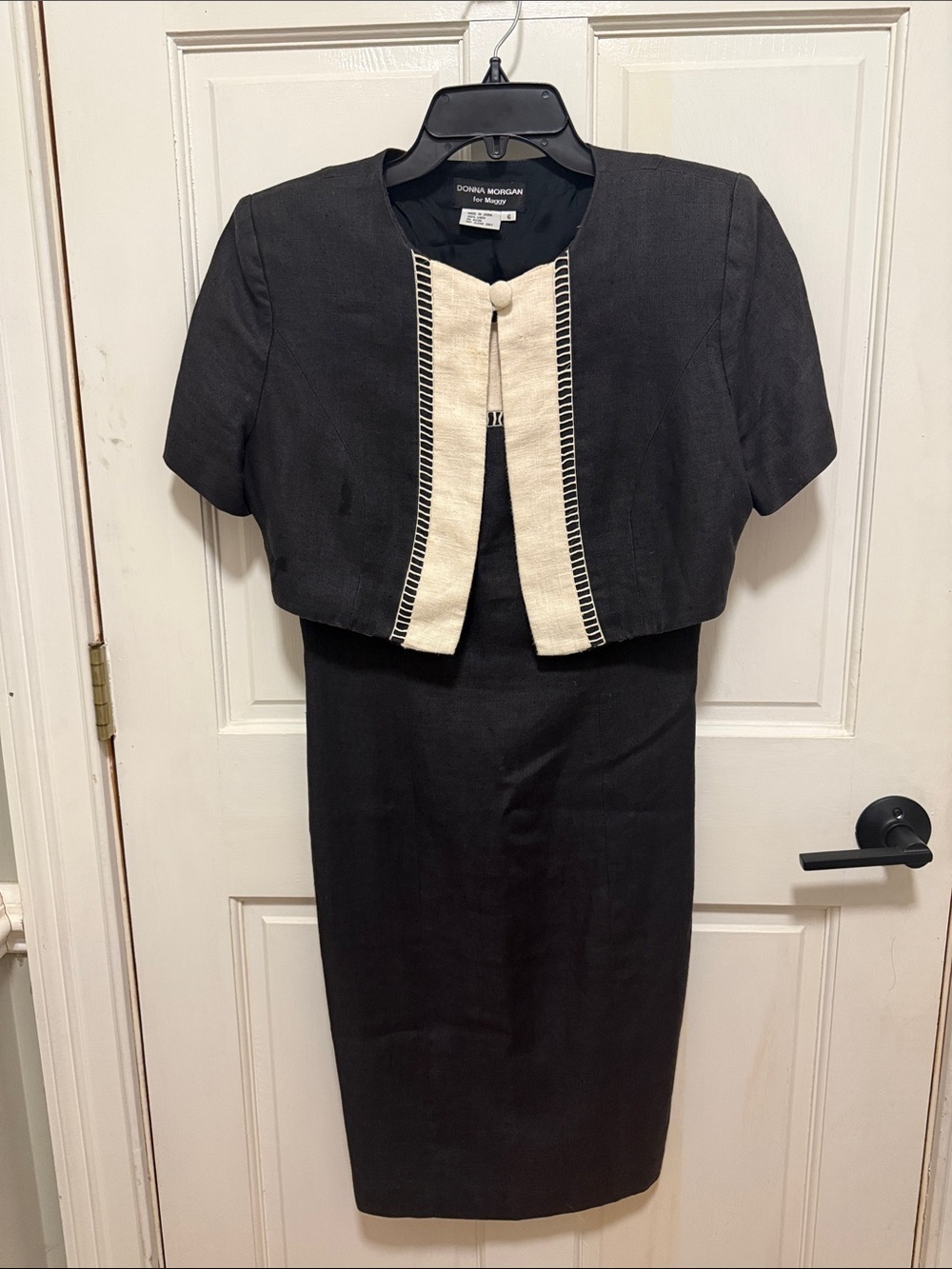 Donna Morgan 100% Linen Black Sheath Dress with Cream Yoke and Matching Jacket